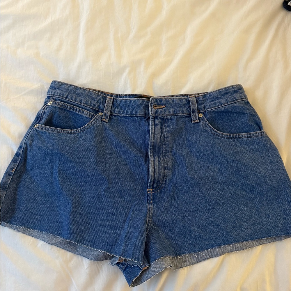 ASOS Classic Blue Jean Shorts | Never worn!